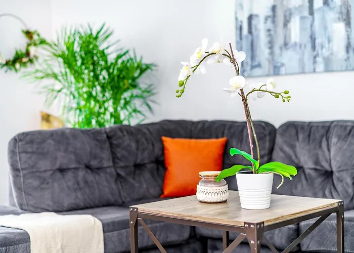 Jungle House Luxury Homes - Downtown Short North - Steps To Convention Center & Nationwide Arena - Sleeps Up To 6 - Free Parking - Over 5,800 Five Stars Apartamento Columbus