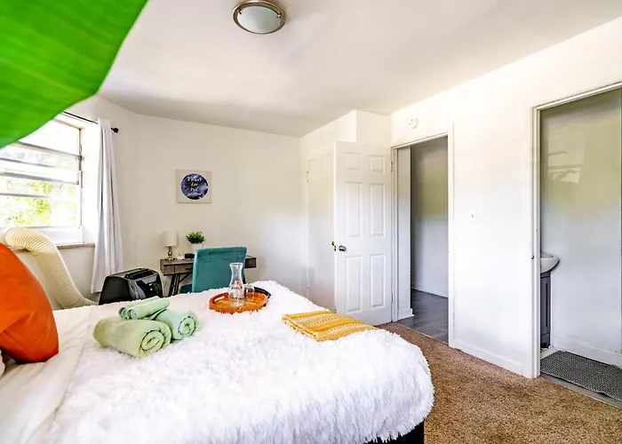 Jungle House Luxury Homes - Downtown Short North - Steps To Convention Center & Nationwide Arena - Sleeps Up To 6 - Free Parking - Over 5,800 Five Stars Apartamento