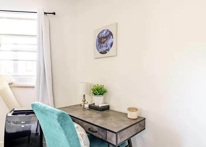 Jungle House Luxury Homes - Downtown Short North - Steps To Convention Center & Nationwide Arena - Sleeps Up To 6 - Free Parking - Over 5,800 Five Stars * Columbus
